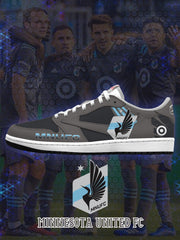 Minnesota V.1 Custom TS Low Sneakers